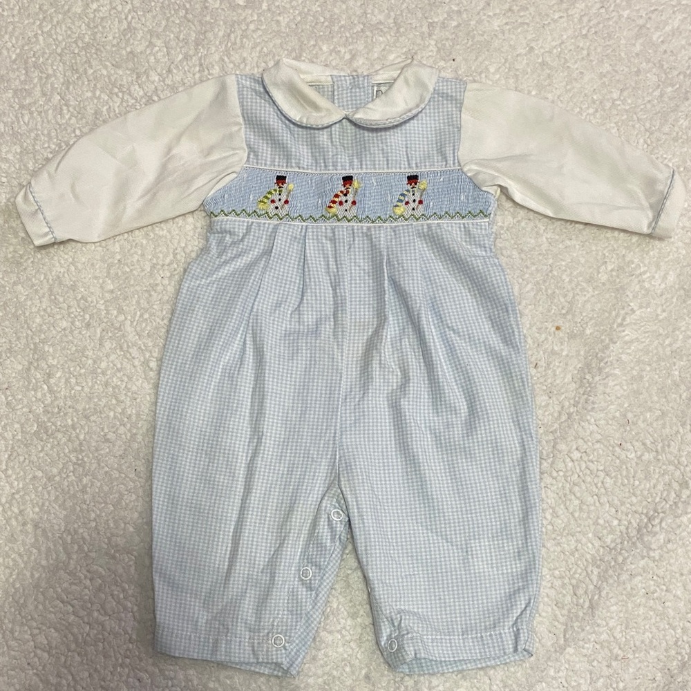 Petit Ami snowmen smocked Baby boy Romper size 3mo blue/white gingham